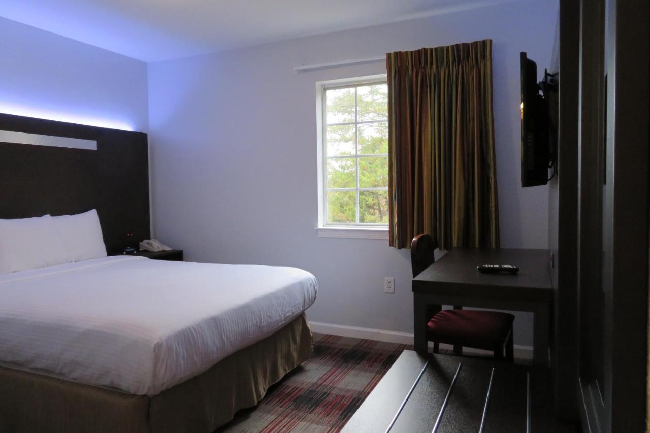 Luxbury Inn & Suites Maryville Eksteriør billede