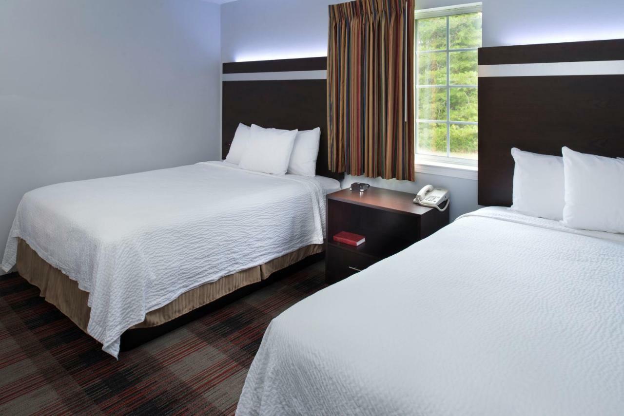 Luxbury Inn & Suites Maryville Eksteriør billede
